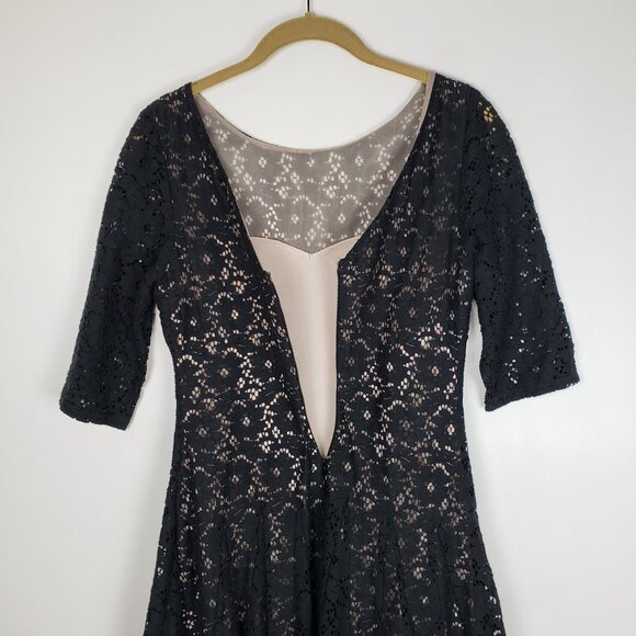 Betsey Johnson Black Lace Dress Elbow Sleeve Fit & Flare Pouf Womens Size 4 - Picture 8 of 11